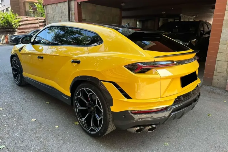 Lamborghini Urus din 2024 cu 15.000 km - oferta LAM210214 - foto 4