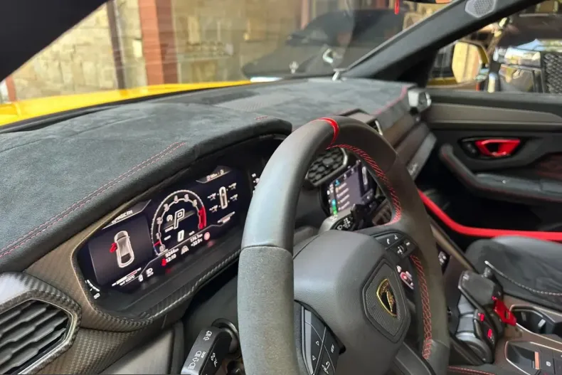 Lamborghini Urus din 2024 cu 15.000 km - oferta LAM210214 - foto 6