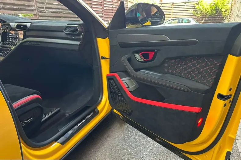 Lamborghini Urus din 2024 cu 15.000 km - oferta LAM210214 - foto 13