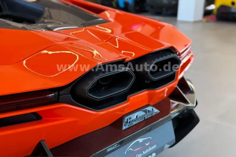 Lamborghini Revuelto din 2025 cu 1.545 km - oferta LAM210215 - foto 8