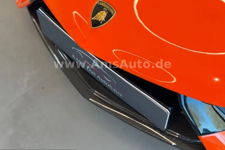 Lamborghini Revuelto din 2025 cu 1.545 km - oferta LAM210215 - foto 14