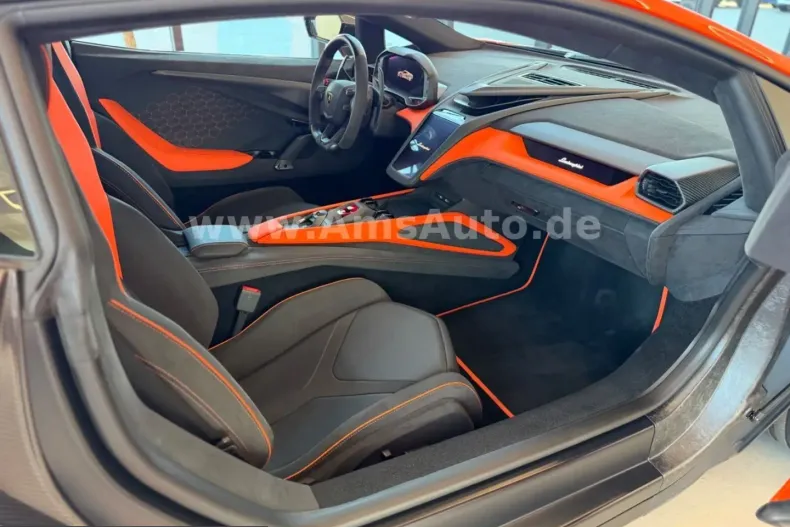 Lamborghini Revuelto din 2025 cu 1.545 km - oferta LAM210215 - foto 21
