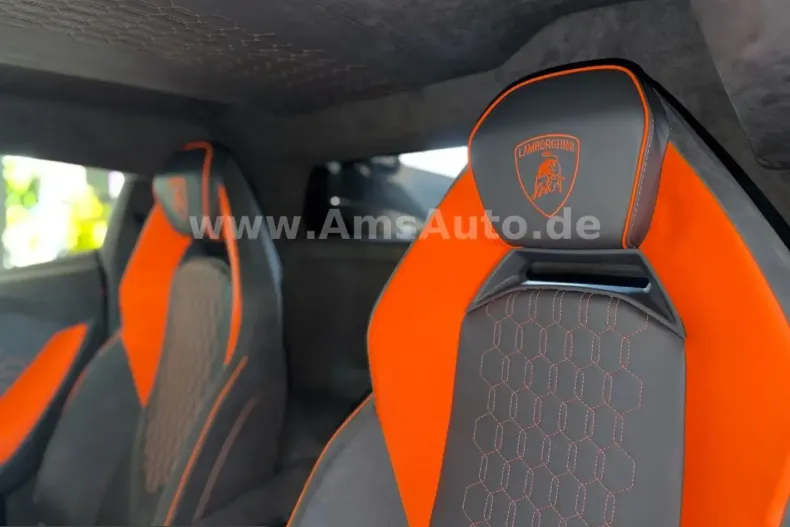 Lamborghini Revuelto din 2025 cu 1.545 km - oferta LAM210215 - foto 27