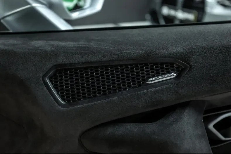 Lamborghini Huracán din 2024 cu 4.150 km - oferta LAM210216 - foto 15