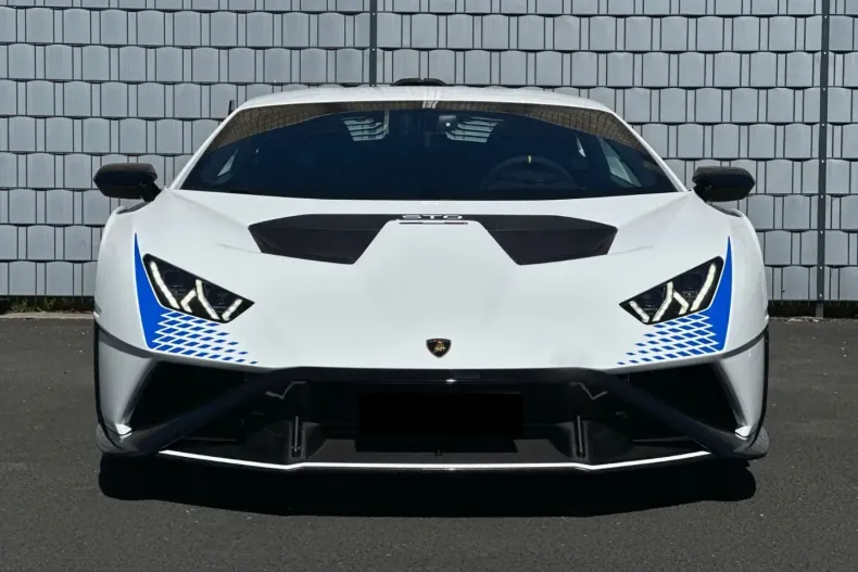 Lamborghini Huracán din 2024 cu 2.250 km - oferta LAM210217 - foto 6