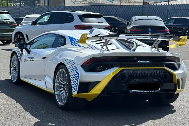 Lamborghini Huracán din 2024 cu 2.250 km - oferta LAM210217 - foto 14