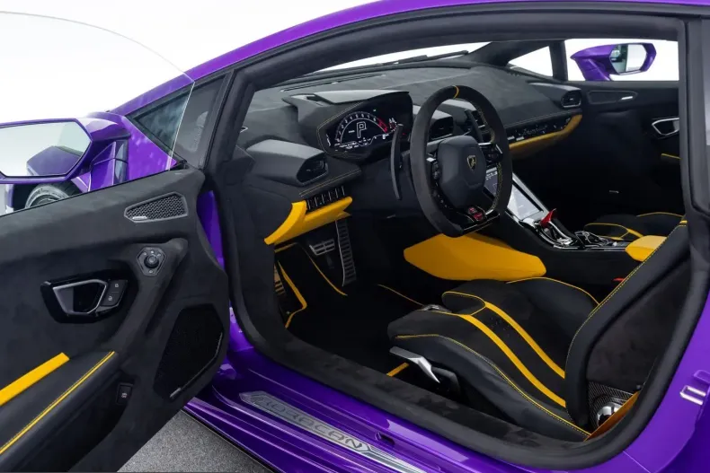 Lamborghini Huracán din 2024 cu 4.237 km - oferta LAM210219 - foto 6