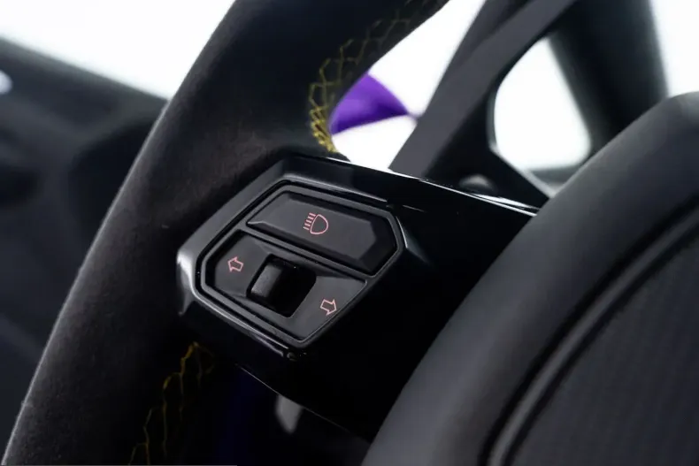 Lamborghini Huracán din 2024 cu 4.237 km - oferta LAM210219 - foto 32