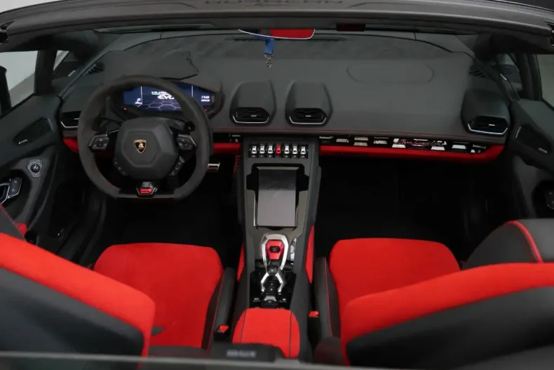 Lamborghini Huracán din 2024 cu 3.556 km - oferta LAM210220 - foto 19