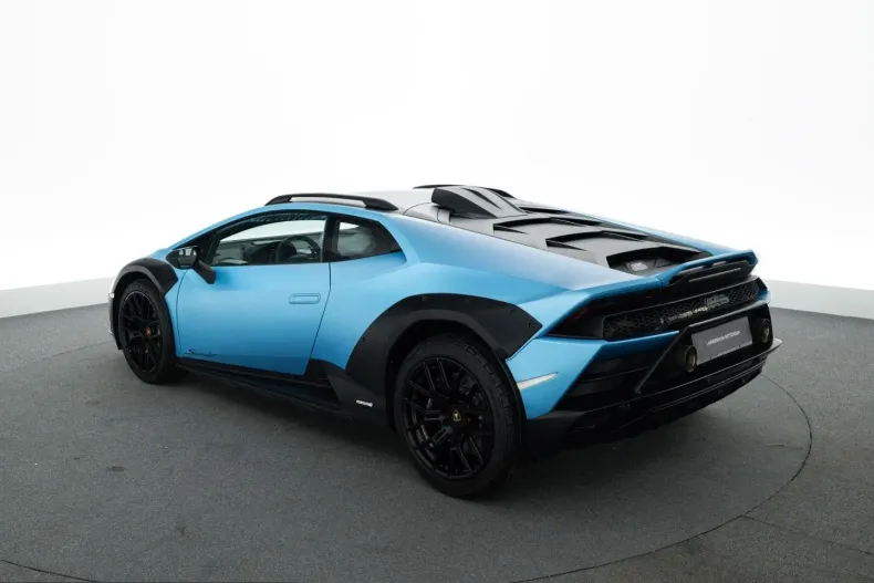 Lamborghini Huracán din 2024 cu 3.950 km - oferta LAM210221 - foto 11