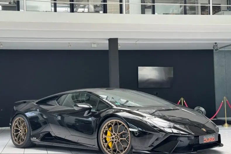 Lamborghini Huracán din 2024 cu 6.000 km - oferta LAM210224 - foto 9