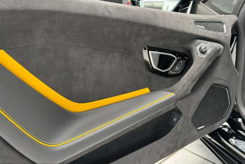 Lamborghini Huracán din 2024 cu 6.000 km - oferta LAM210224 - foto 26