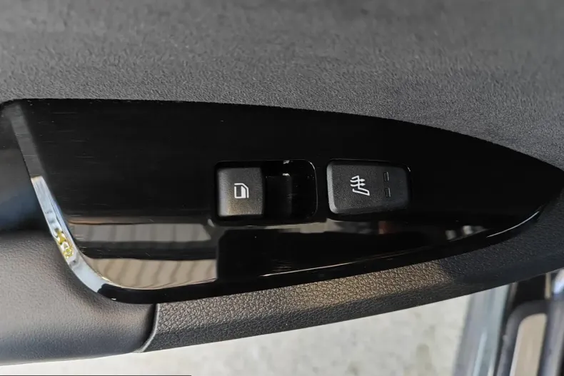 Kia Sportage din 2022 cu 42.190 km - oferta KIA210227 - foto 17