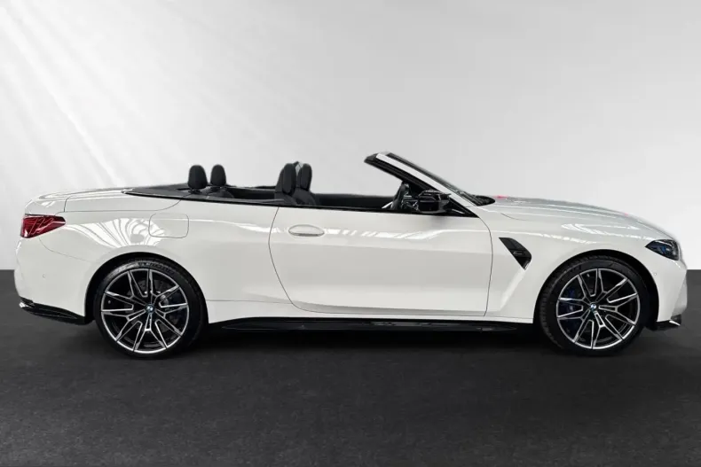 BMW M4 (Seria 4) din 2025 cu 21.990 km - oferta BMW210232 - foto 3