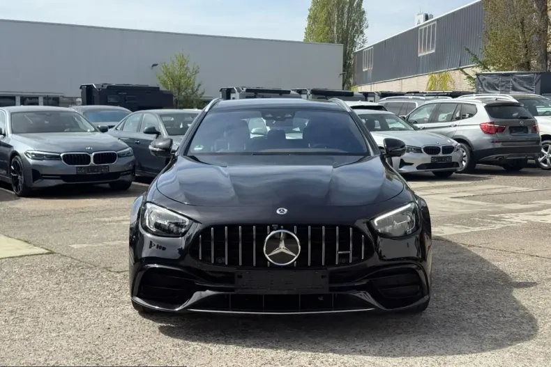 Mercedes-Benz E 63 AMG (Clasa E) din 2023 cu 30.000 km - oferta MER210233 - foto 3