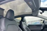 Tesla Model Y din 2025 cu 14.800 km - oferta TES210236 - foto 12