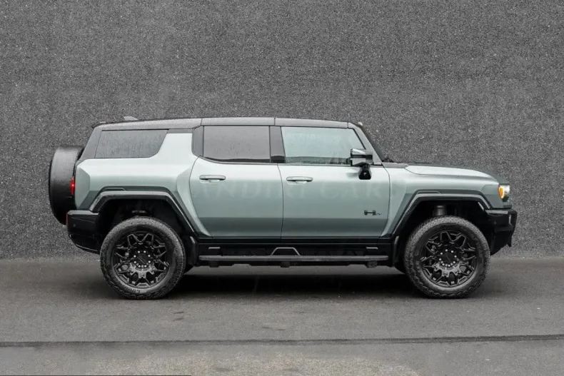 GMC Hummer din 2024 cu 3.900 km - oferta GMC210242 - foto 4