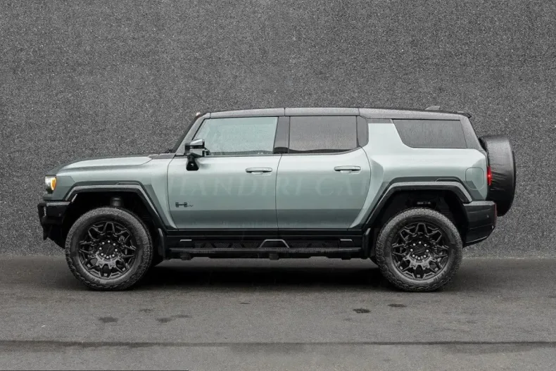 GMC Hummer din 2024 cu 3.900 km - oferta GMC210242 - foto 8