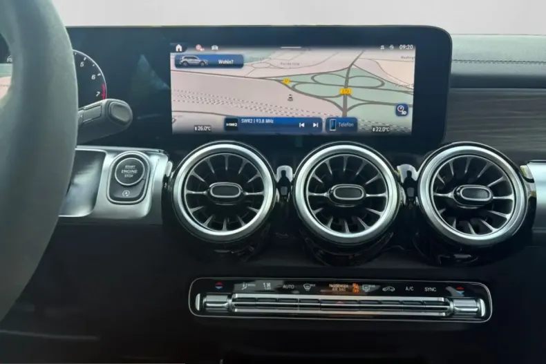 Mercedes-Benz GLB 35 AMG (Clasa GLB) din 2025 cu 15.855 km - oferta MER210243 - foto 15