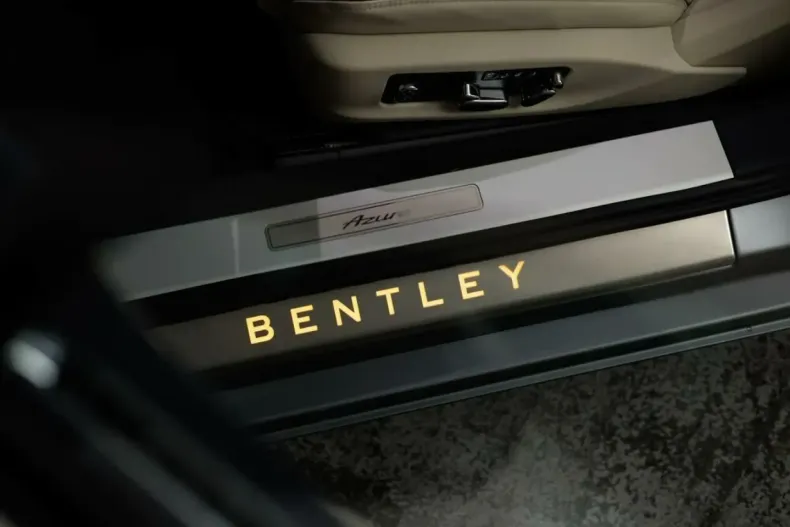 Bentley Continental din 2024 cu 4.251 km - oferta BEN210255 - foto 20