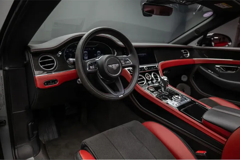 Bentley Continental din 2024 cu 32.000 km - oferta BEN210257 - foto 9