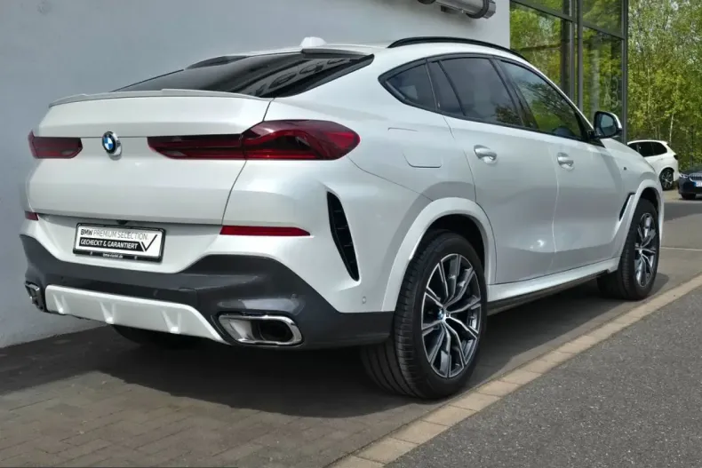 BMW X6 (Seria X) din 2025 cu 23.499 km - oferta BMW210258 - foto 3