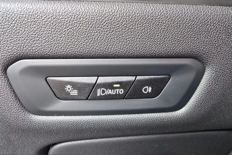 BMW X6 (Seria X) din 2025 cu 23.499 km - oferta BMW210258 - foto 16