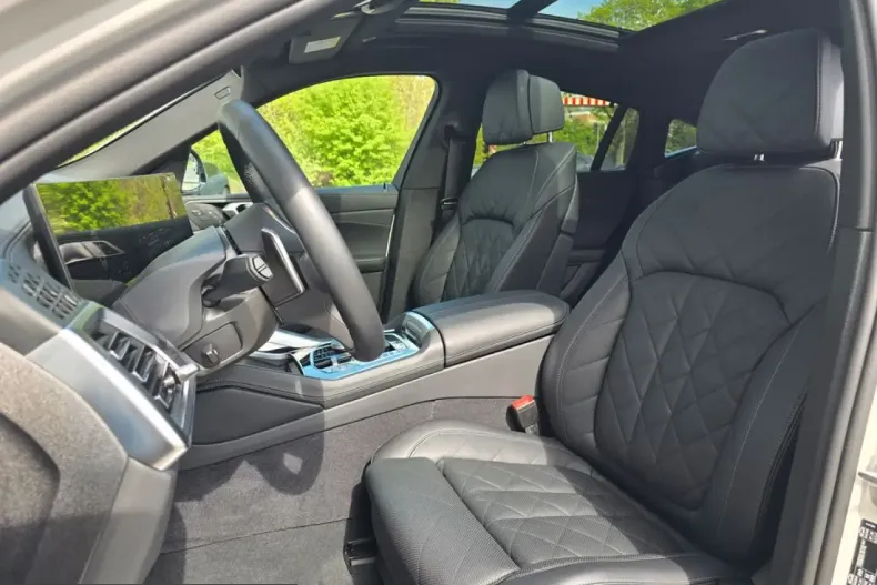 BMW X6 (Seria X) din 2025 cu 23.499 km - oferta BMW210258 - foto 22
