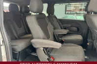 Mercedes-Benz V 300 (Clasa V) din 2024 cu 27.500 km - oferta MER210265 - foto 13