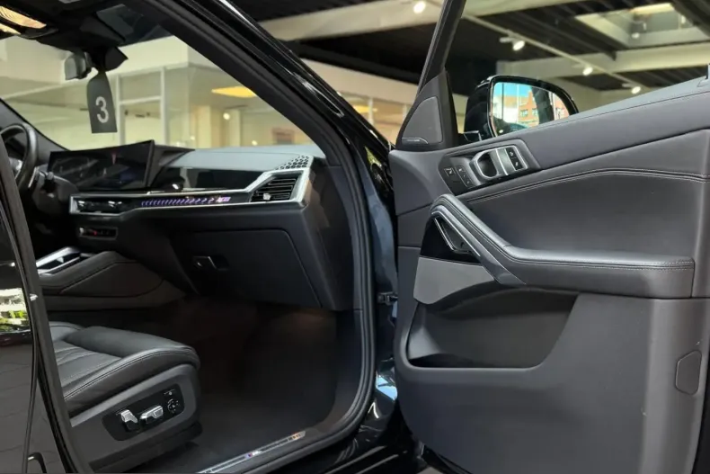 BMW X6 (Seria X) din 2024 cu 70.505 km - oferta BMW210273 - foto 19