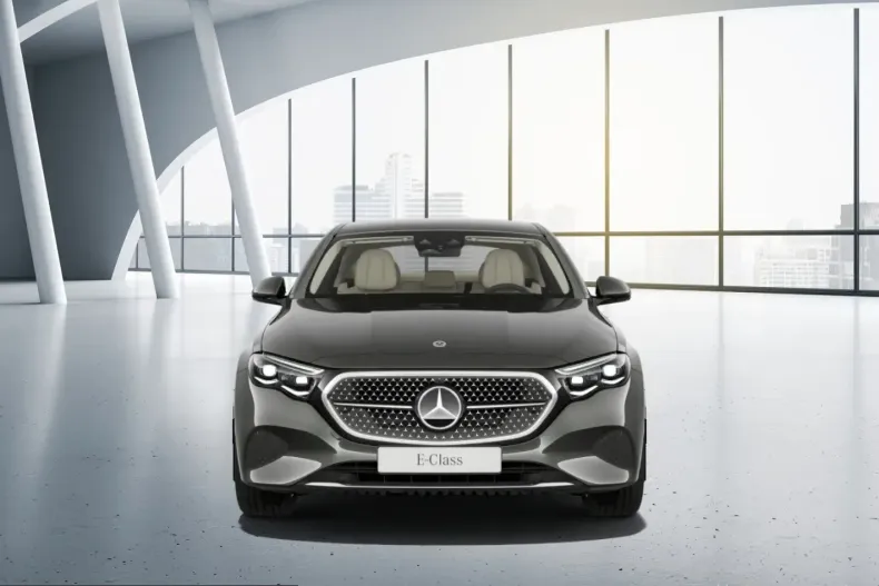 Mercedes-Benz E 300 (Clasa E) din 2025 cu 15.247 km - oferta MER210274 - foto 3