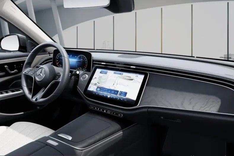 Mercedes-Benz E 300 (Clasa E) din 2025 cu 15.247 km - oferta MER210274 - foto 9