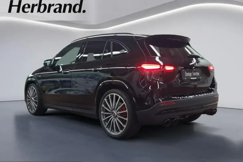 Mercedes-Benz GLA 45 AMG (Clasa GLA) din 2025 cu 6.950 km - oferta MER210275 - foto 4