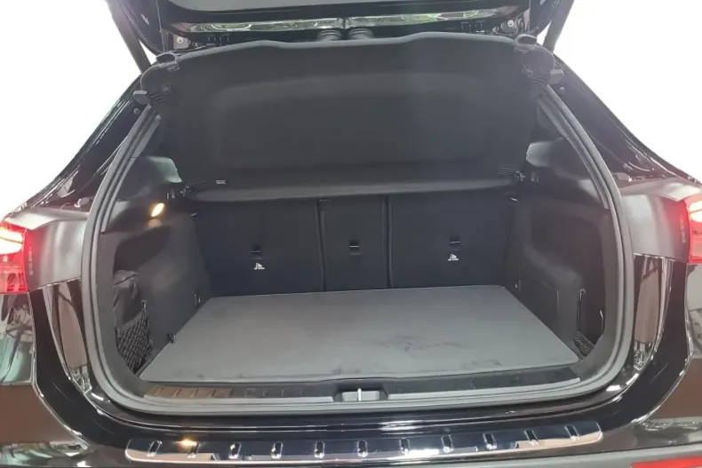 Mercedes-Benz GLA 45 AMG (Clasa GLA) din 2025 cu 6.950 km - oferta MER210275 - foto 6