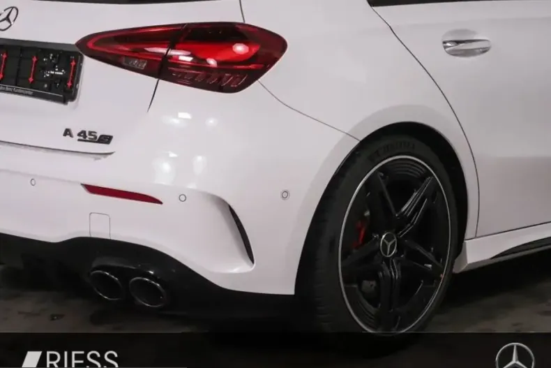 Mercedes-Benz A 45 AMG (Clasa A) din 2024 cu 10.006 km - oferta MER210277 - foto 10