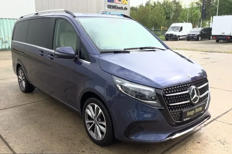 Mercedes-Benz V 250 (Clasa V) din 2024 cu 10.636 km - oferta MER210278 - foto 3