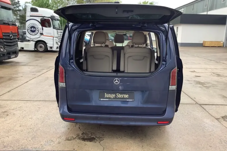Mercedes-Benz V 250 (Clasa V) din 2024 cu 10.636 km - oferta MER210278 - foto 11