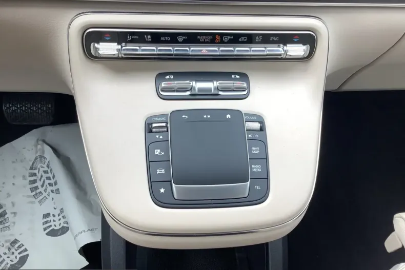 Mercedes-Benz V 250 (Clasa V) din 2024 cu 10.636 km - oferta MER210278 - foto 16
