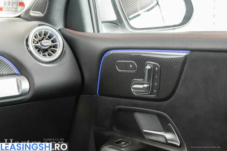 Mercedes-Benz GLB 35 AMG (Clasa GLB) din 2024 cu 9.750 km - oferta MER210282 - foto 11