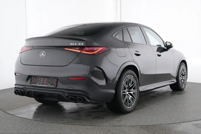Mercedes-Benz GLC 43 AMG (Clasa GLC) din 2025 cu 31.000 km - oferta MER210283 - foto 3