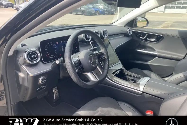 Mercedes-Benz C 300 (Clasa C) din 2025 cu 20.750 km - oferta MER210284 - foto 11