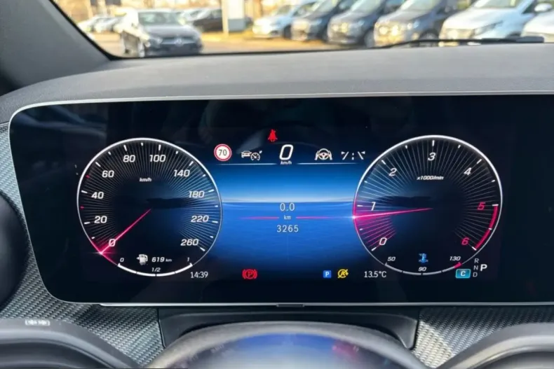 Mercedes-Benz V 250 (Clasa V) din 2025 cu 3.950 km - oferta MER210287 - foto 9