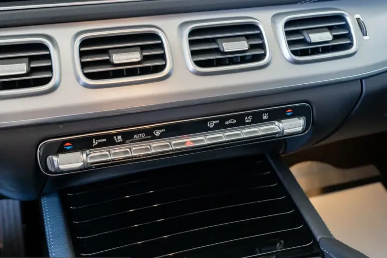 Mercedes-Benz GLE 350 (Clasa GLE) din 2024 cu 29.918 km - oferta MER210288 - foto 14
