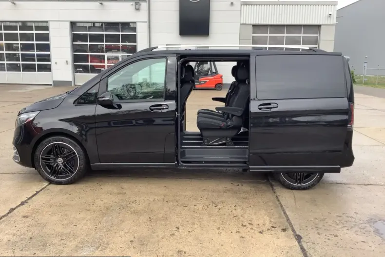 Mercedes-Benz V 250 (Clasa V) din 2025 cu 11.884 km - oferta MER210290 - foto 7