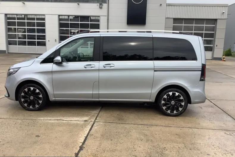 Mercedes-Benz V 300 (Clasa V) din 2025 cu 12.297 km - oferta MER210292 - foto 6