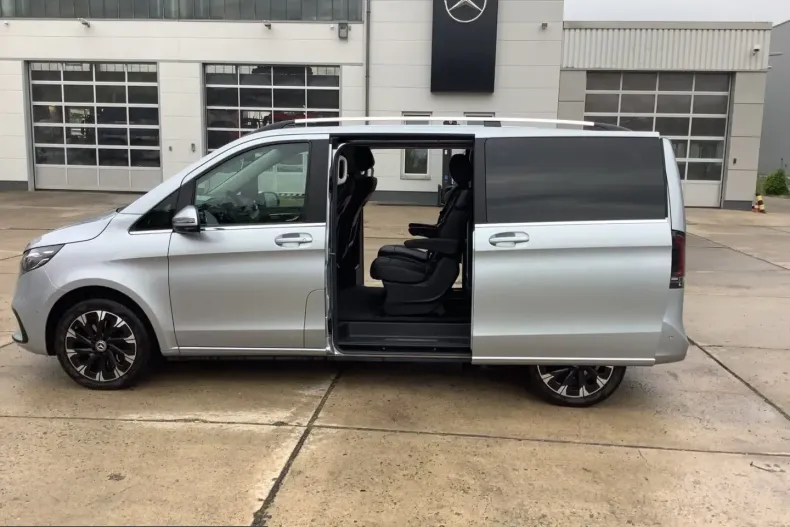 Mercedes-Benz V 300 (Clasa V) din 2025 cu 12.297 km - oferta MER210292 - foto 7