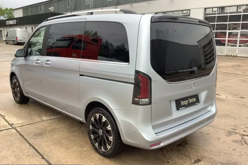 Mercedes-Benz V 300 (Clasa V) din 2025 cu 12.297 km - oferta MER210292 - foto 9