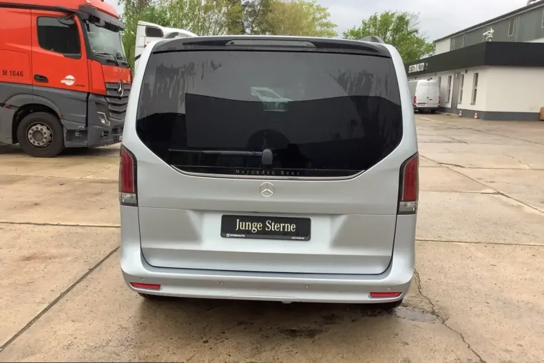 Mercedes-Benz V 300 (Clasa V) din 2025 cu 12.297 km - oferta MER210292 - foto 10