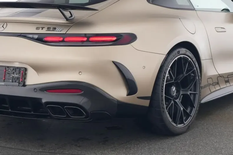 Mercedes-Benz AMG GT (Clasa GT) din 2025 cu 3.020 km - oferta MER210293 - foto 5