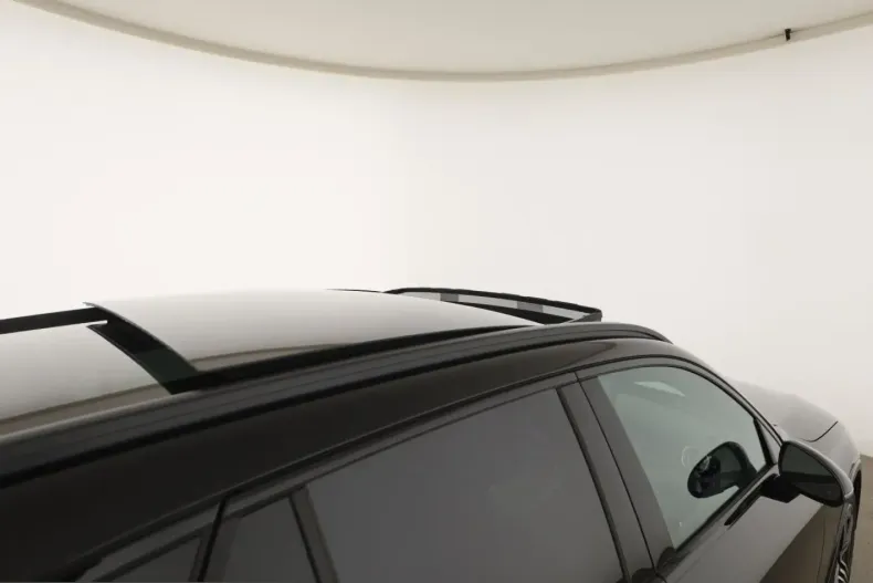 Mercedes-Benz GLC 200 (Clasa GLC) din 2025 cu 10.452 km - oferta MER210294 - foto 20